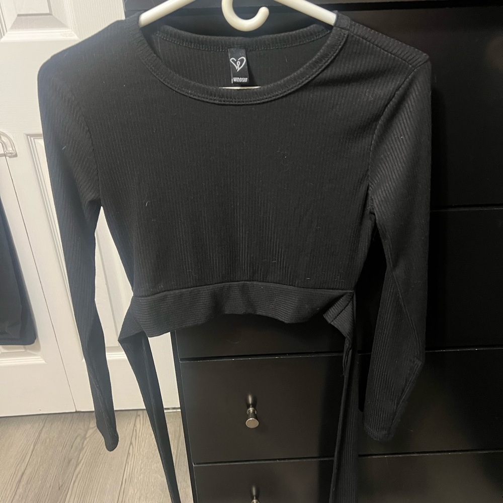 Crop top with tie back, new without tags
